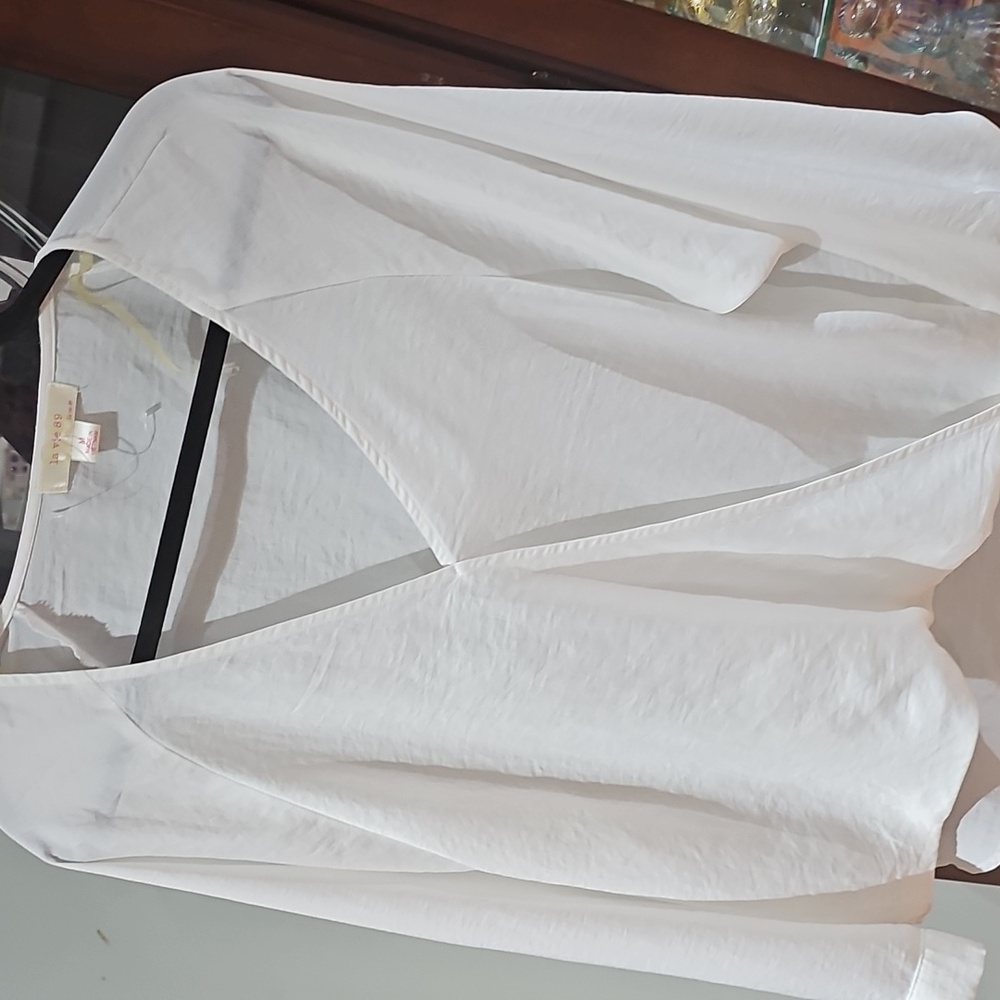 La Vie 89 Elegant Bloouse Wrap Front Float Over Waist White Medium - Picture 6 of 9